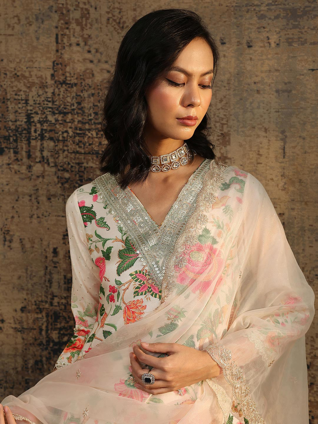 Women Floral Printed Regular Sequinned Kurta with Palazzos & With Dupatta