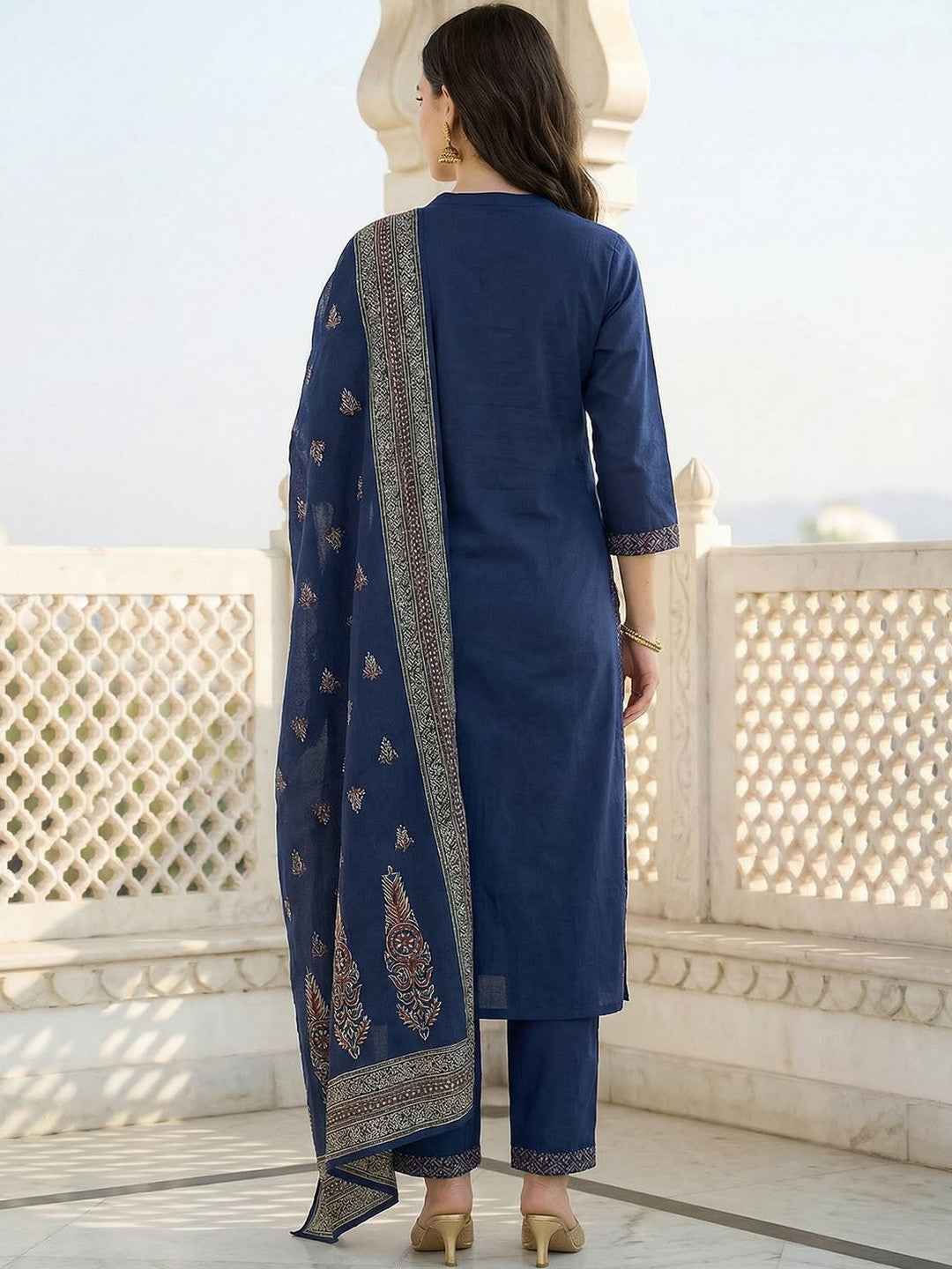 Women Ethnic Motifs Embroidered Panelled Thread Work Pure Cotton Kurta with Trousers & With Dupatta