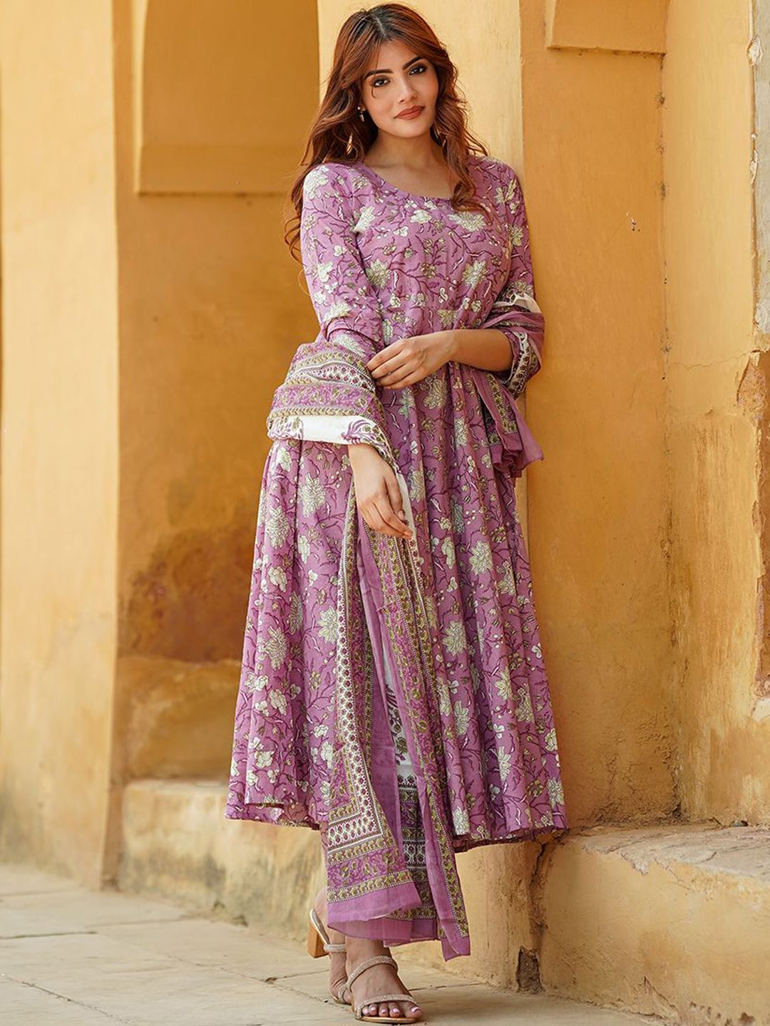 Dhiyona KL Floral Printed Pure Cotton Anarkali Kurta With Trousers & Dupatta