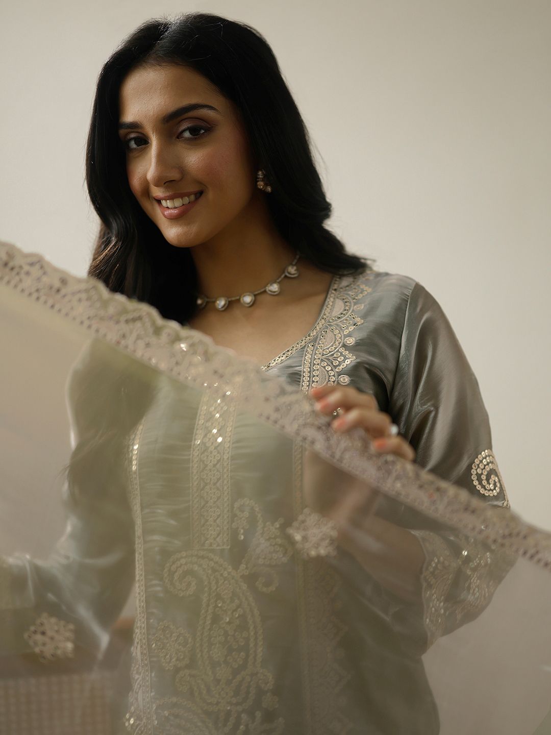 Dhiyona LL Women Ethnic Motifs Embroidered Regular Sequinned Kurta with Palazzos & With Dupatta