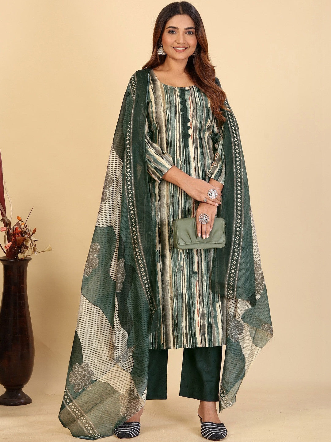 Printed Pure Cotton Round Neck Kurta & Trousers With Dupatta