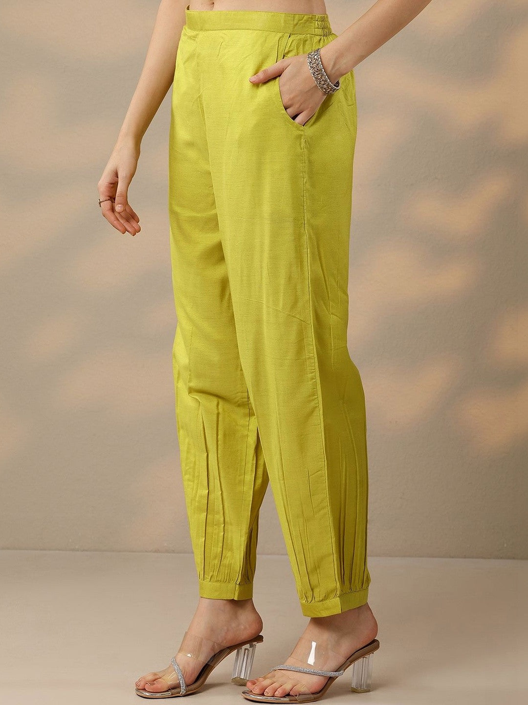 Women Ethnic Motifs Printed Regular Kurta with Trousers & With Dupatta