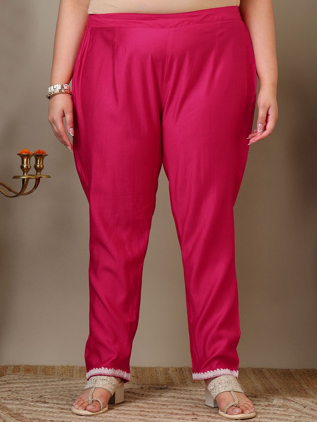 Dhiyona IN Women Plus Size Floral Embroidered Thread Work Kurta with Trousers & Dupatta