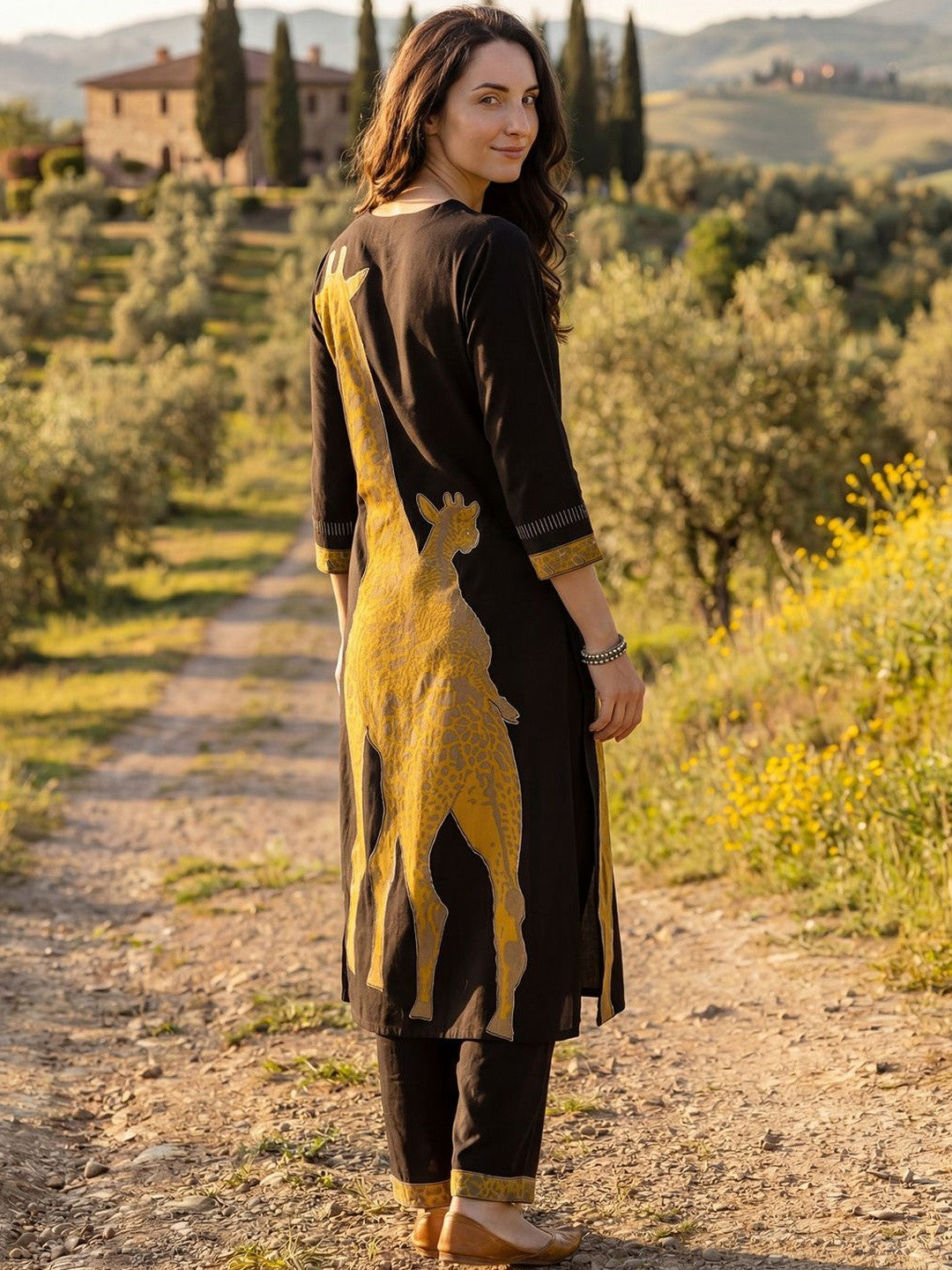 Women Animal Printed Regular Kurta with Palazzos