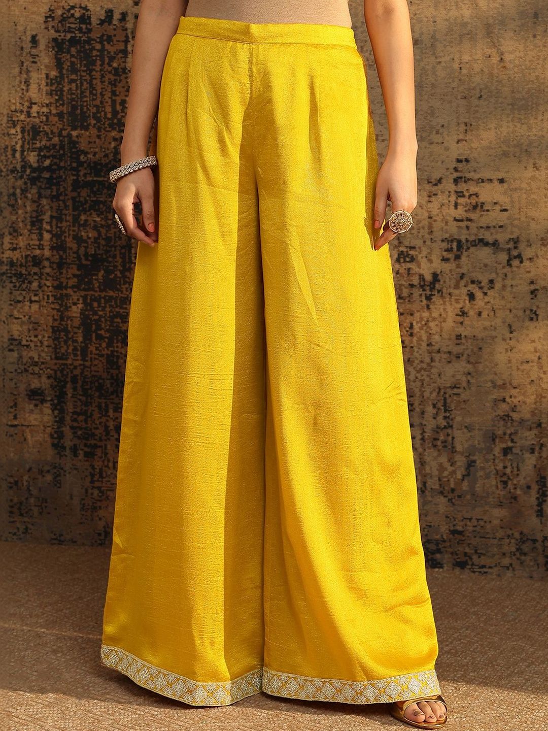 Dhiyona LL Women Ethnic Motifs Embroidered Regular Thread Work Kurta with Palazzos & With Dupatta