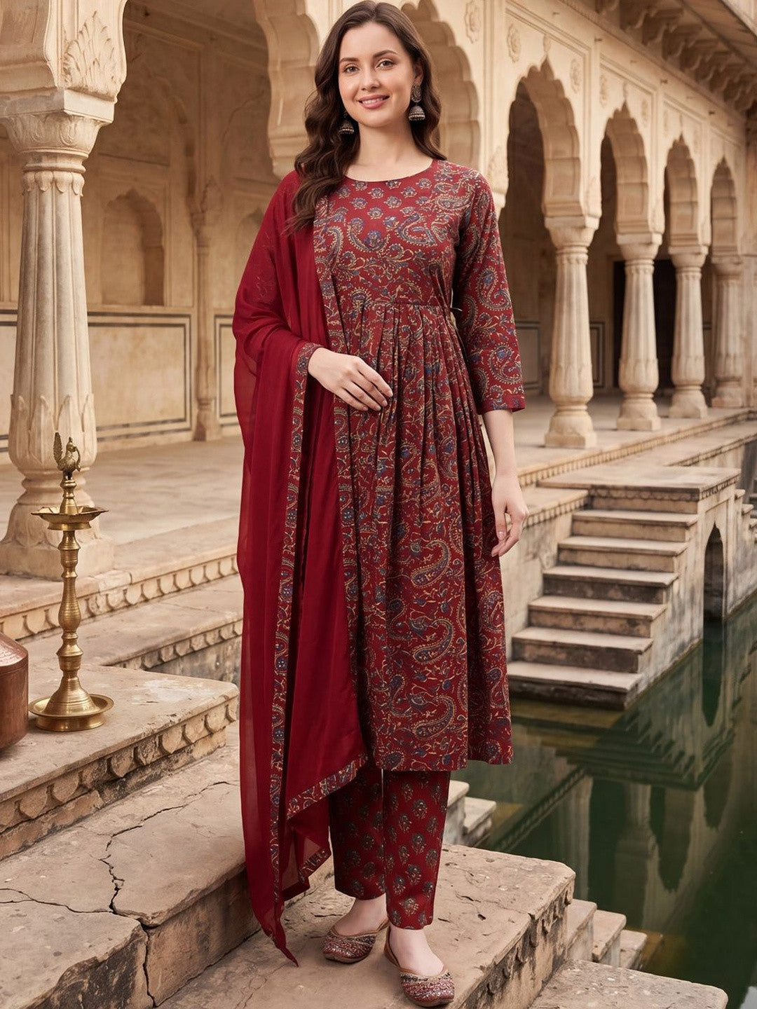 Women Paisley Printed Regular Pure Cotton Kurta with Trousers & With Dupatta