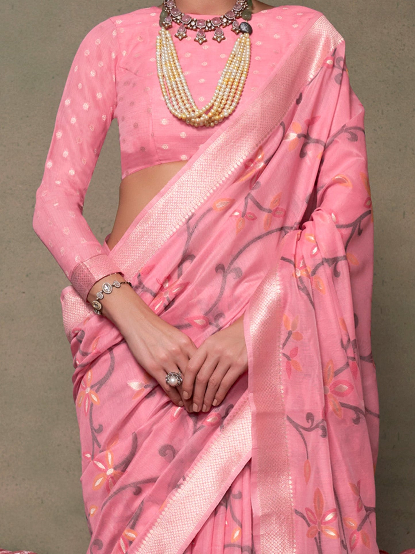 Women's Silk Blend Pink Woven Design Designer Saree With Blouse Piece