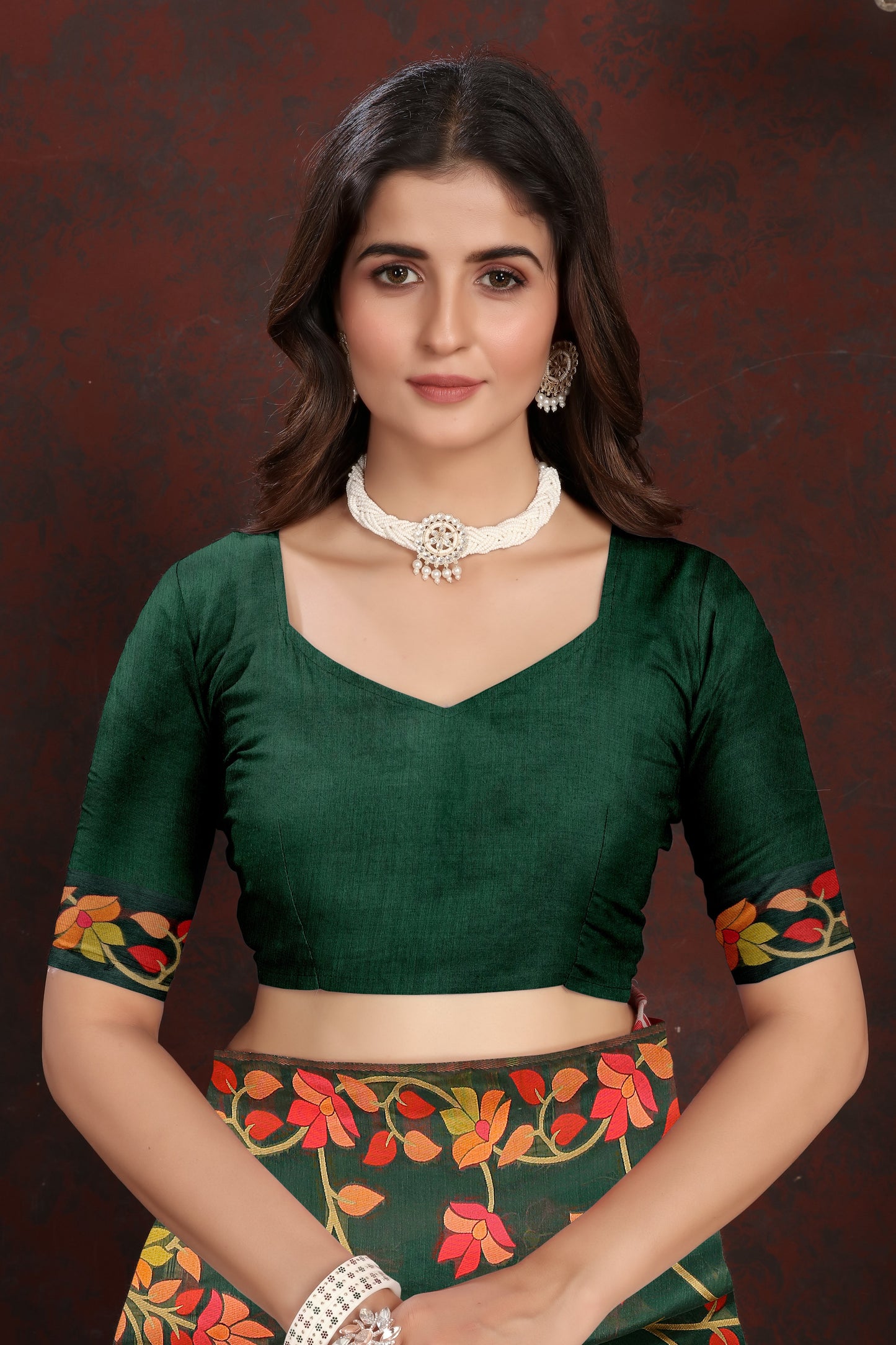 Dhiyona GR Women's Karvaah Cadmium Green Cotton Jamdani Saree