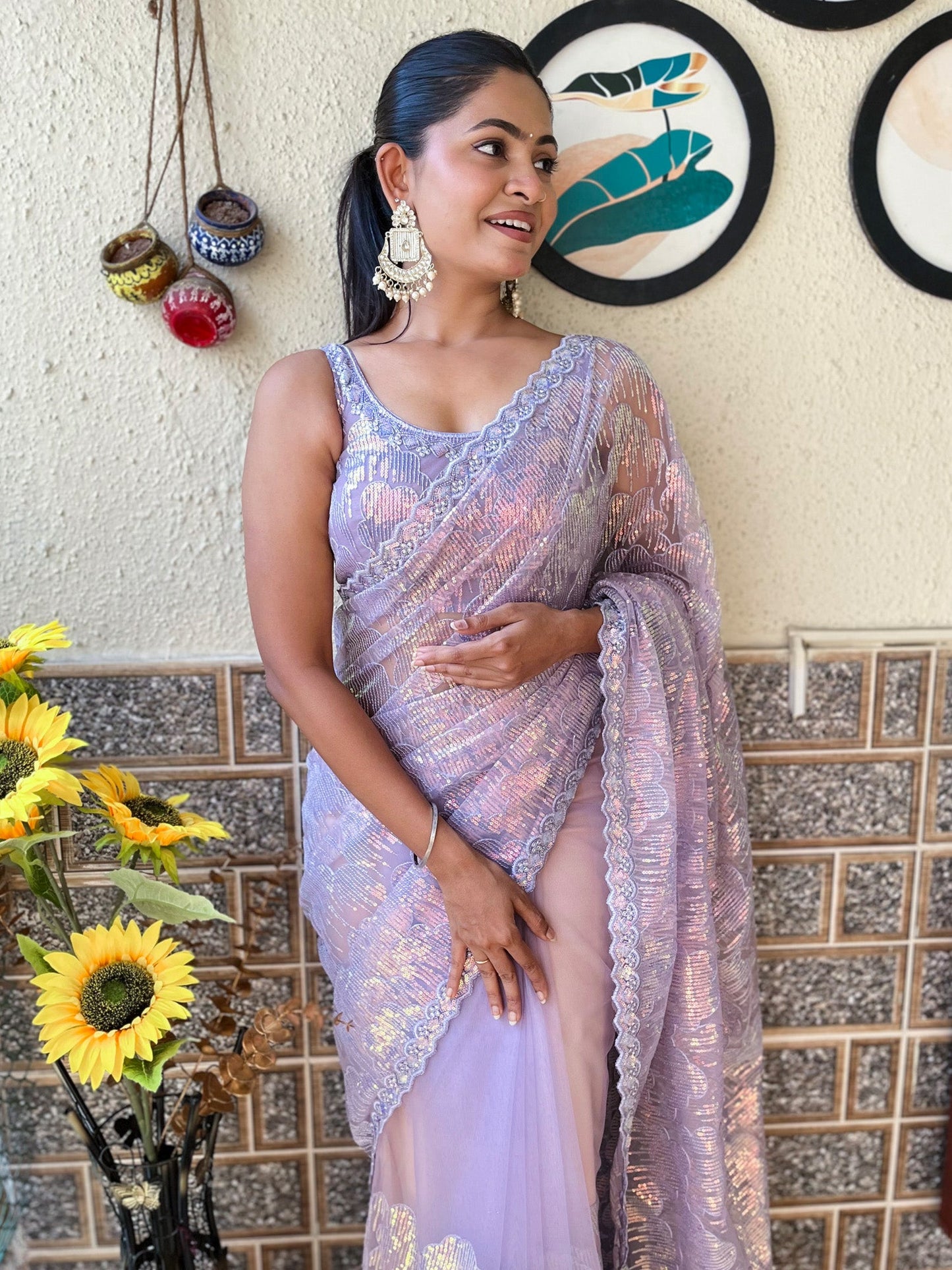 Women's Net Lavendar Embellished Designer Saree With Blouse Piece