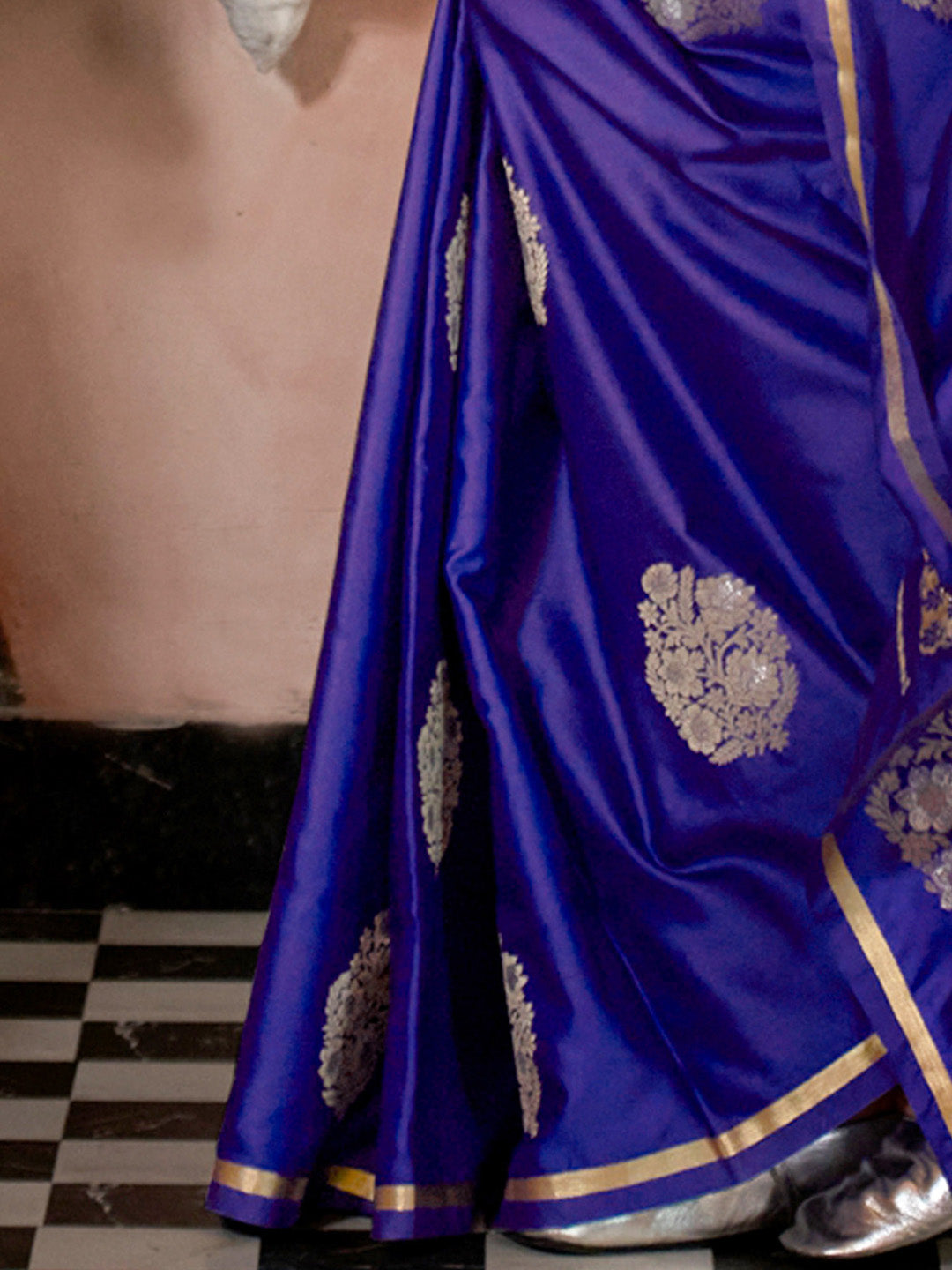 Women's Satin Silk Purple Woven Design Designer Saree With Blouse Piece
