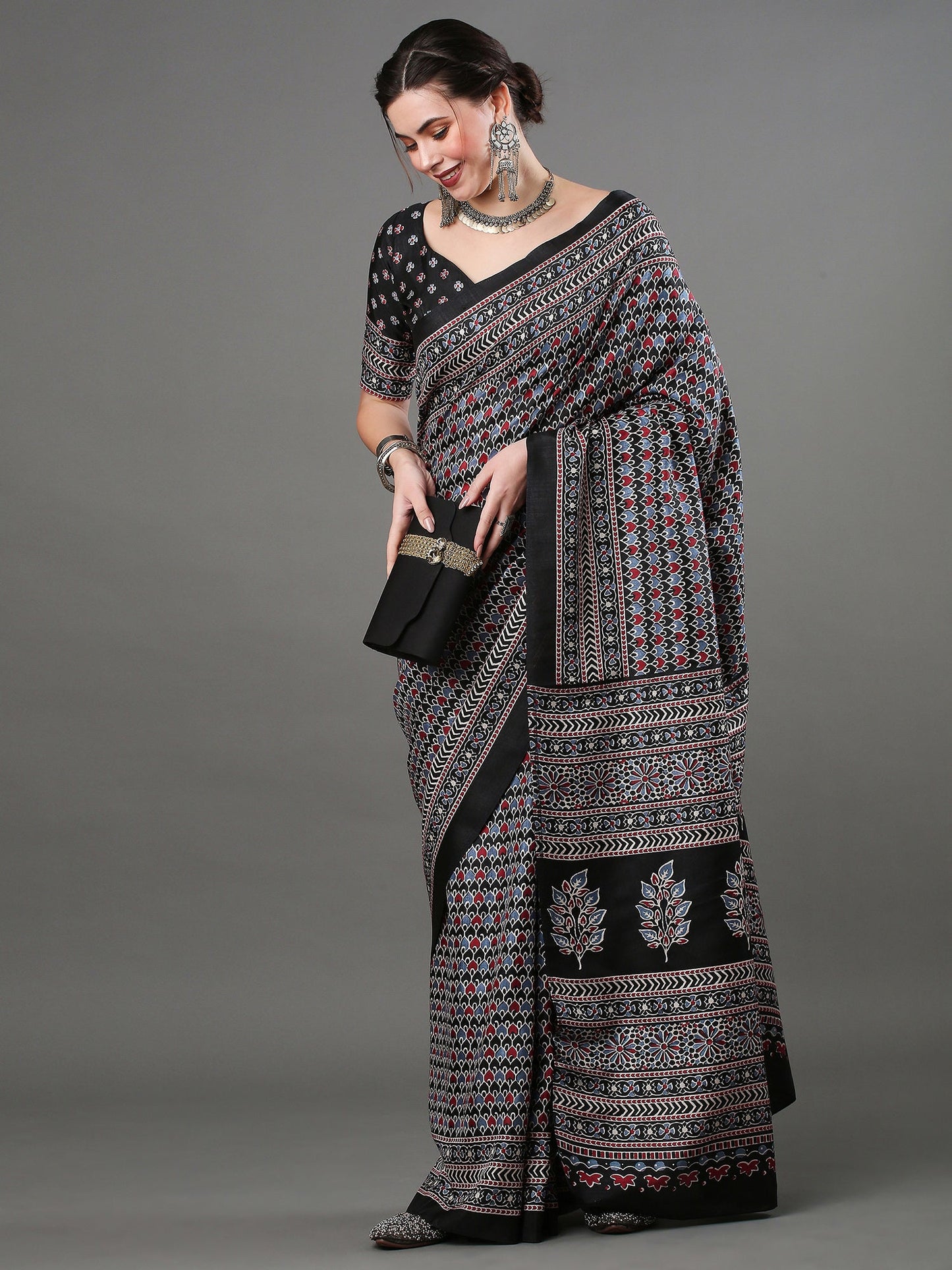 Women's Dola Silk Black Digital Print Designer Saree With Blouse Piece