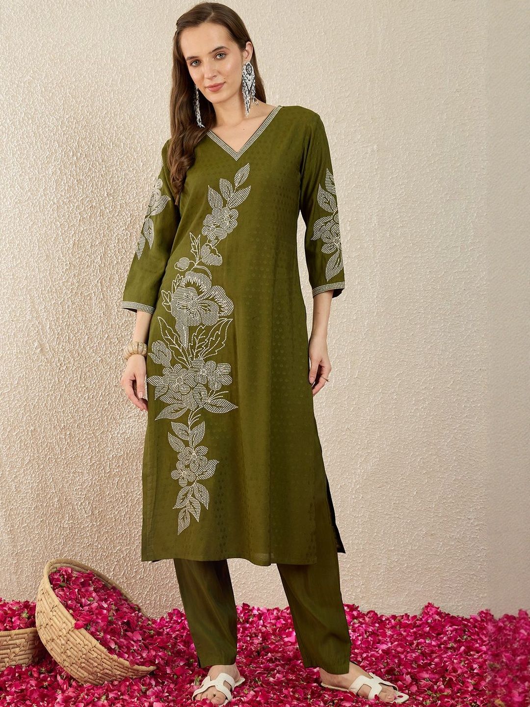 Dhiyona IE Printed V-Neck Three-Quarter Sleeves Cotton Top With Trousers