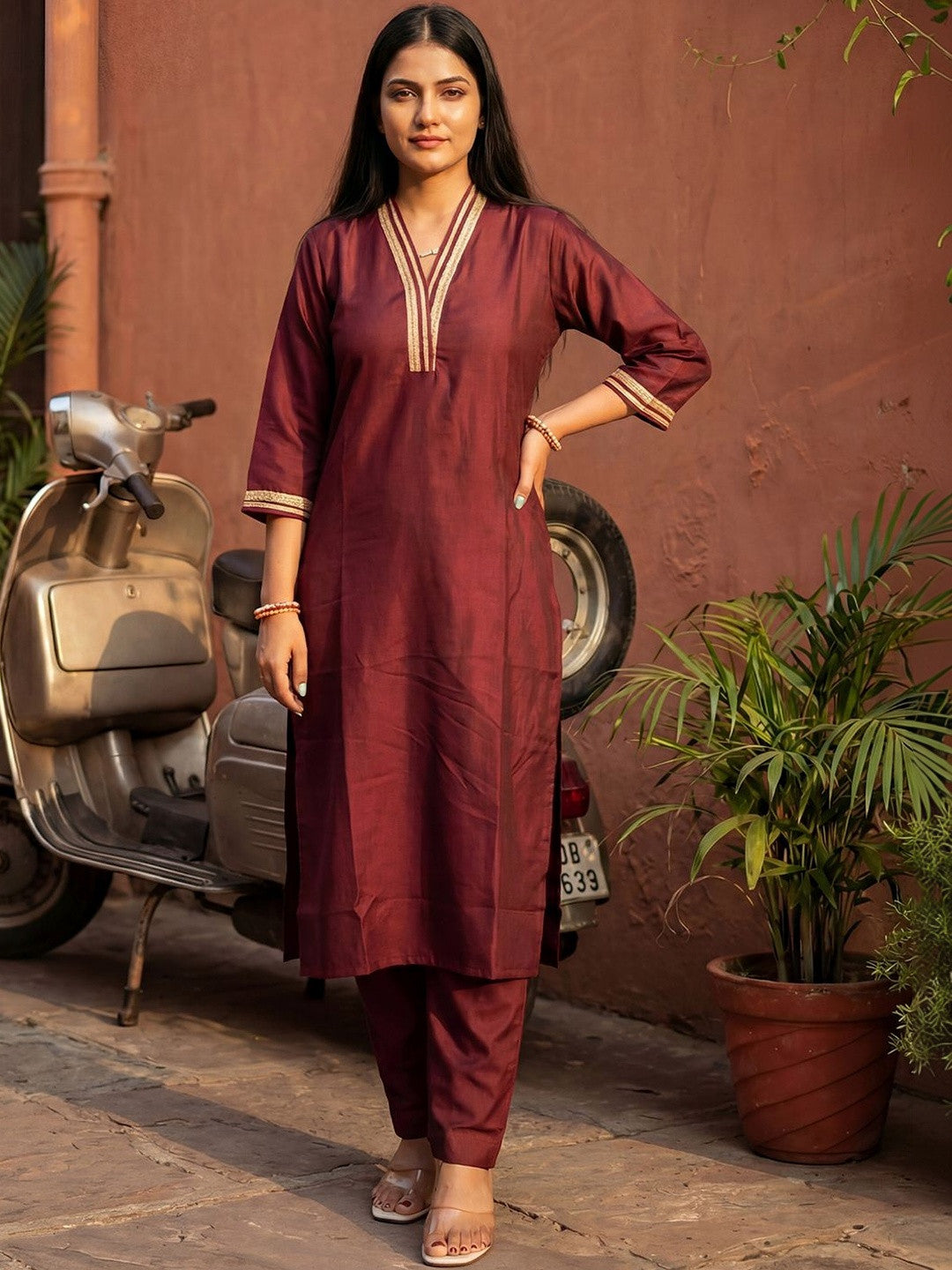 Women Regular Kurta with Trousers