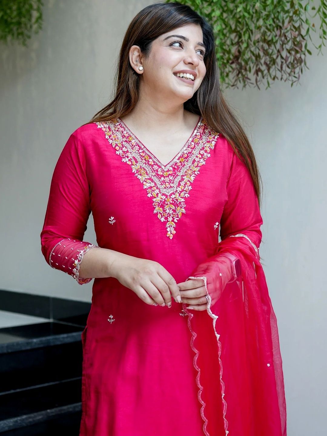 Dhiyona KL Women Ethnic Motifs Embroidered Regular Thread Work Chanderi Silk Kurta with Palazzos & With Dupatta
