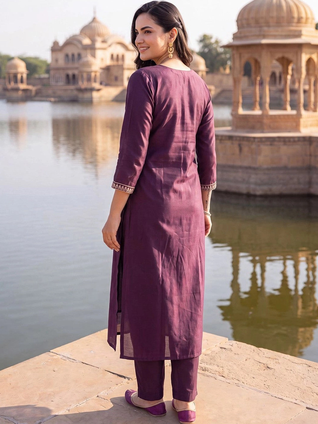 Women Ethnic Motifs Embroidered Regular Thread Work Kurta with Trousers & With Dupatta