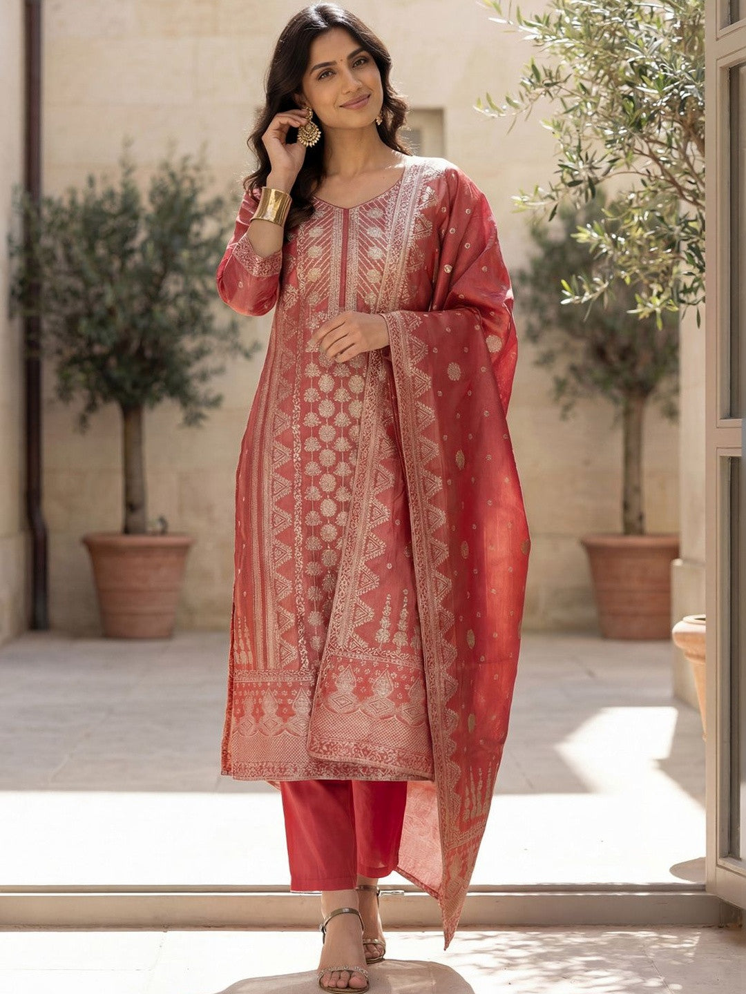 Women Regular Kurta with Trousers & With Dupatta