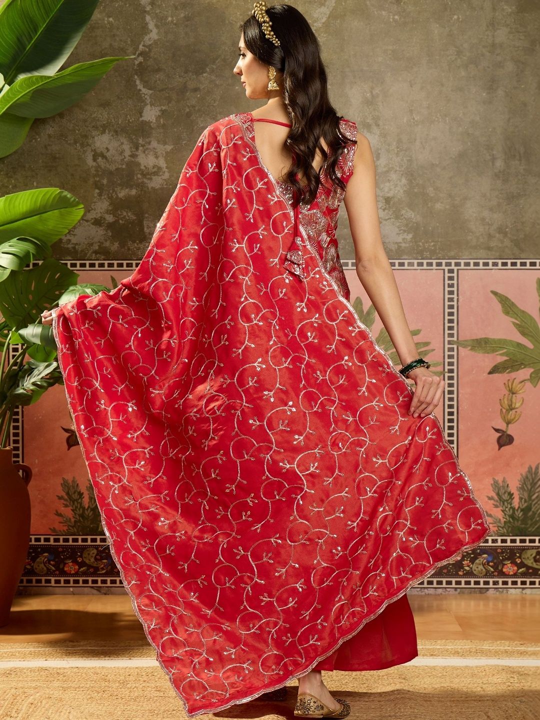 Dhiyona SN Embroidered Round Neck Straight Kurti & Sharara With Dupatta