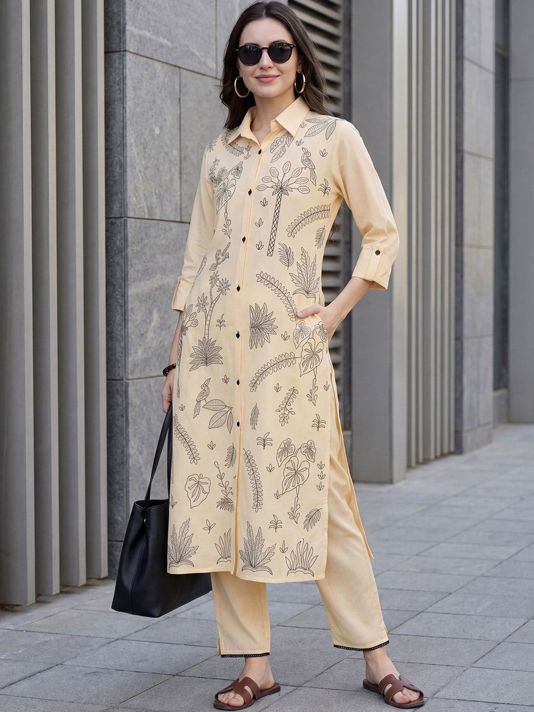 Women Ethnic Motifs Printed Regular Pure Cotton Kurta with Trousers