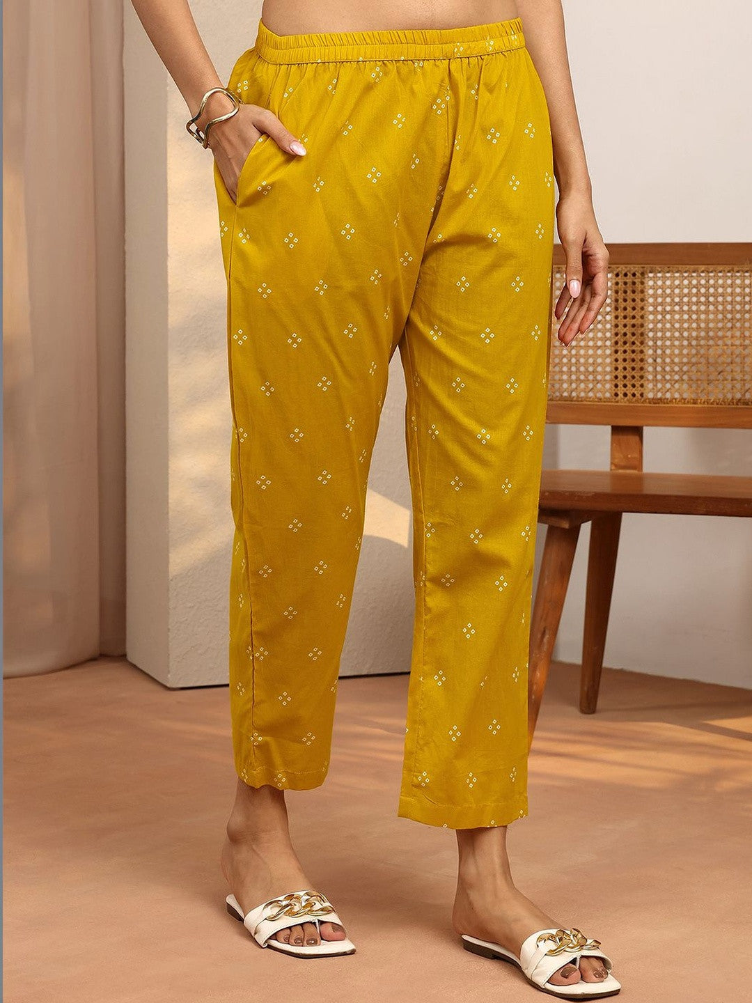 Women Ethnic Motifs Printed Regular Mirror Work Kurta with Trousers & With Dupatta