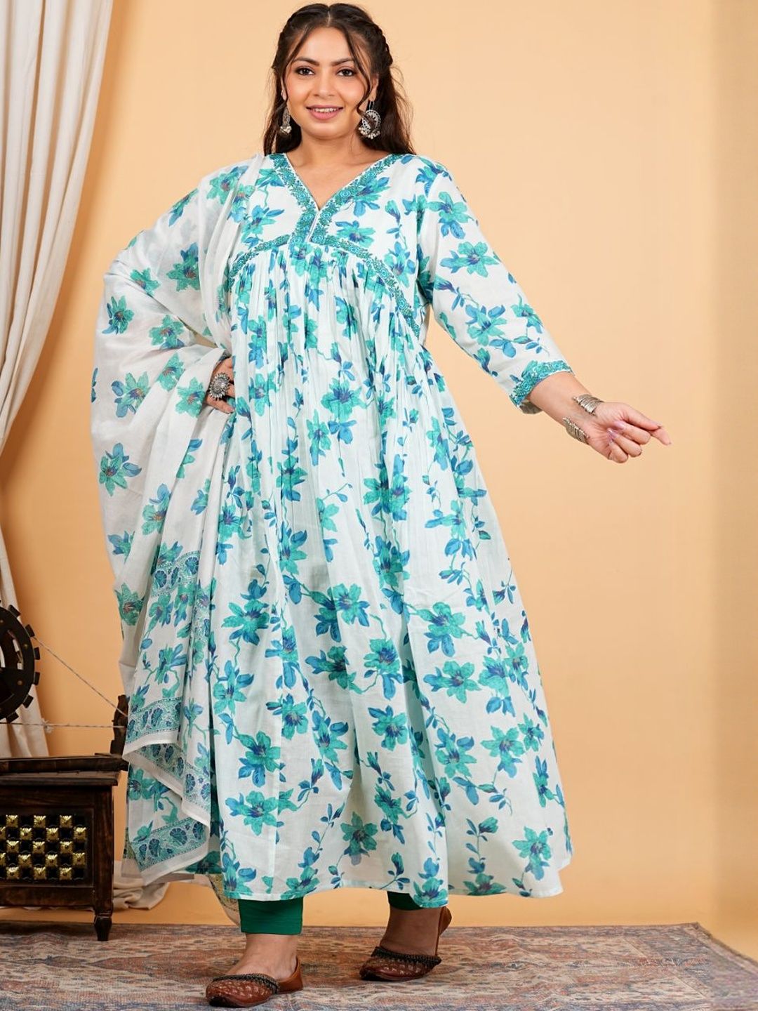 Dhiyona KL Women Floral Printed Pleated Thread Work Pure Cotton Kurta Set With Dupatta