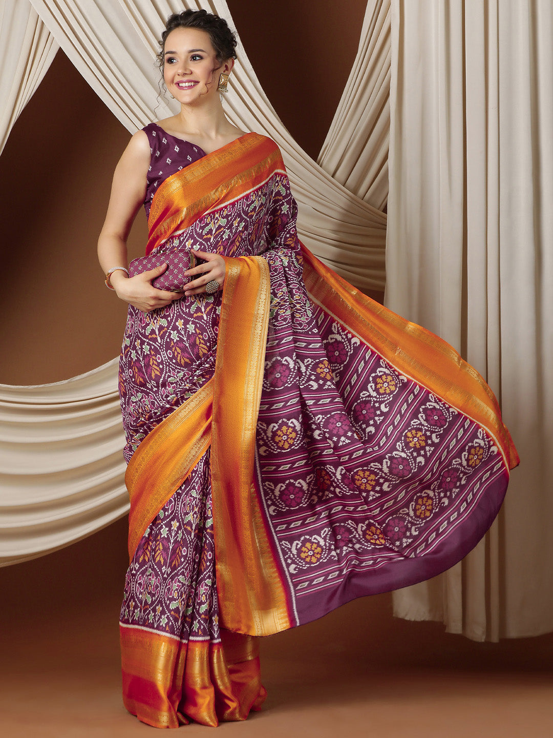 Women's Silk Blend Maroon Printed Designer Saree With Blouse Piece