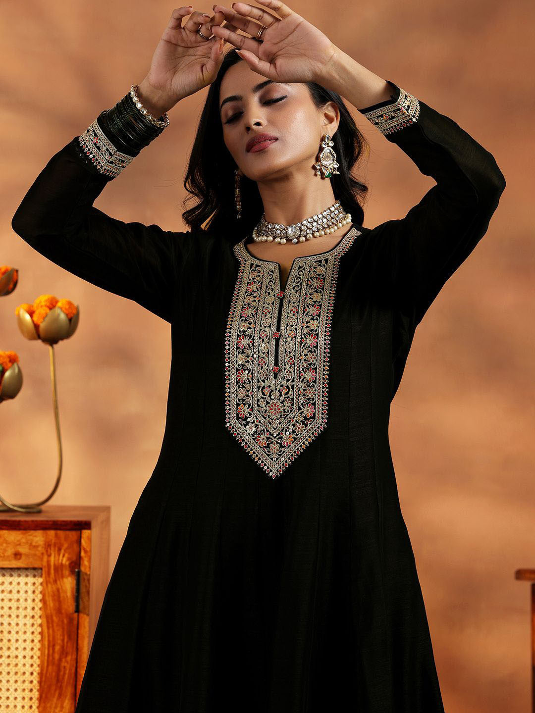 Women Floral Yoke Design Panelled Kurta with Trousers & With Dupatta