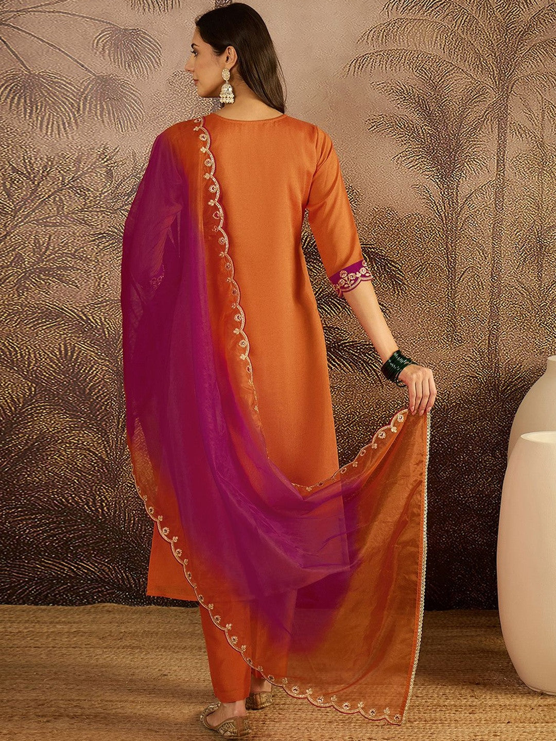 Embroidered Round Neck Kurta Trousers & Dupatta