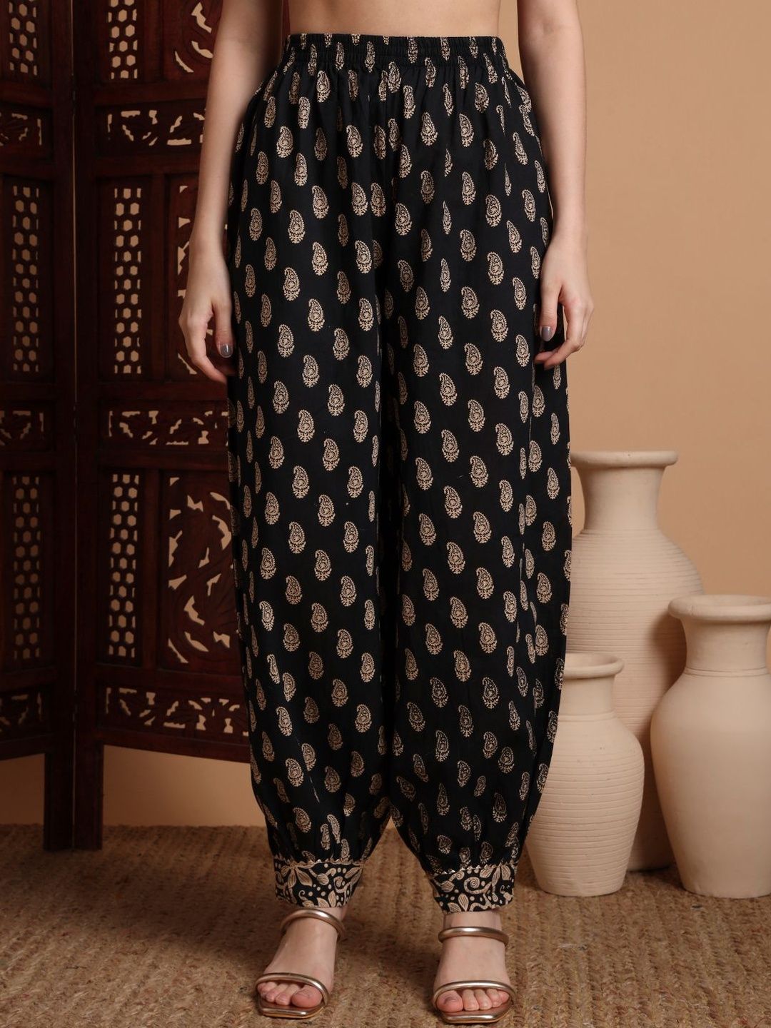 Dhiyona KL Women Ethnic Motifs Printed Regular Pure Cotton Kurta with Dhoti Pants & With Dupatta