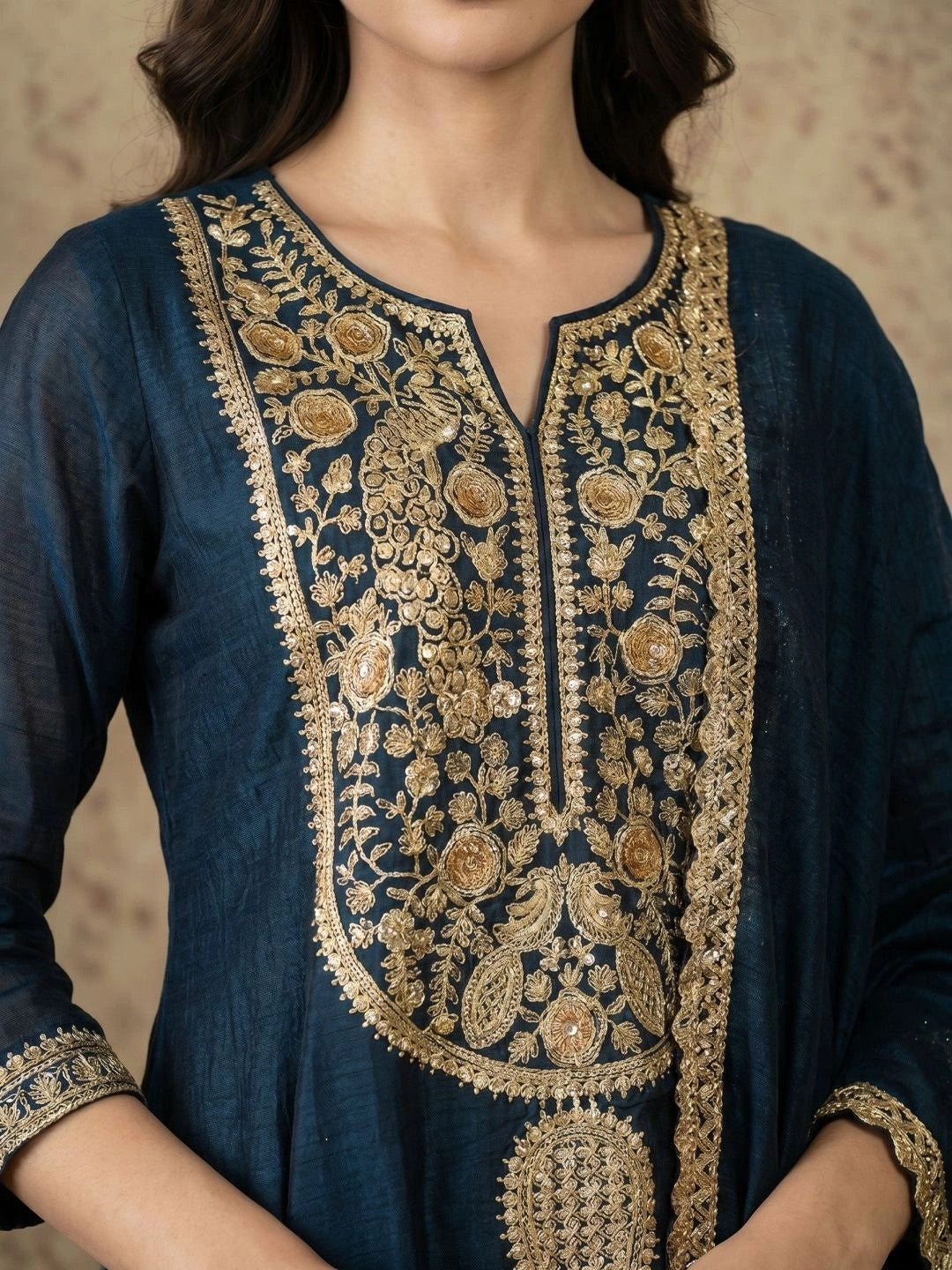 Women Ethnic Motifs Embroidered Regular Kurta with Trousers & With Dupatta