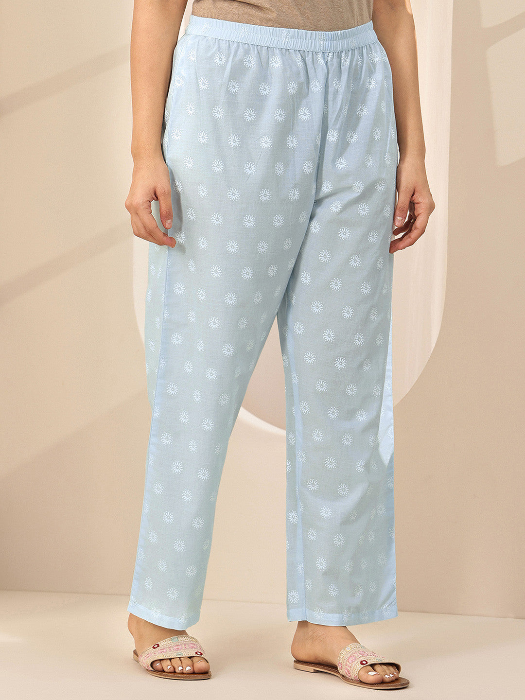 Women Floral Printed Kurta with Palazzos & Dupatta