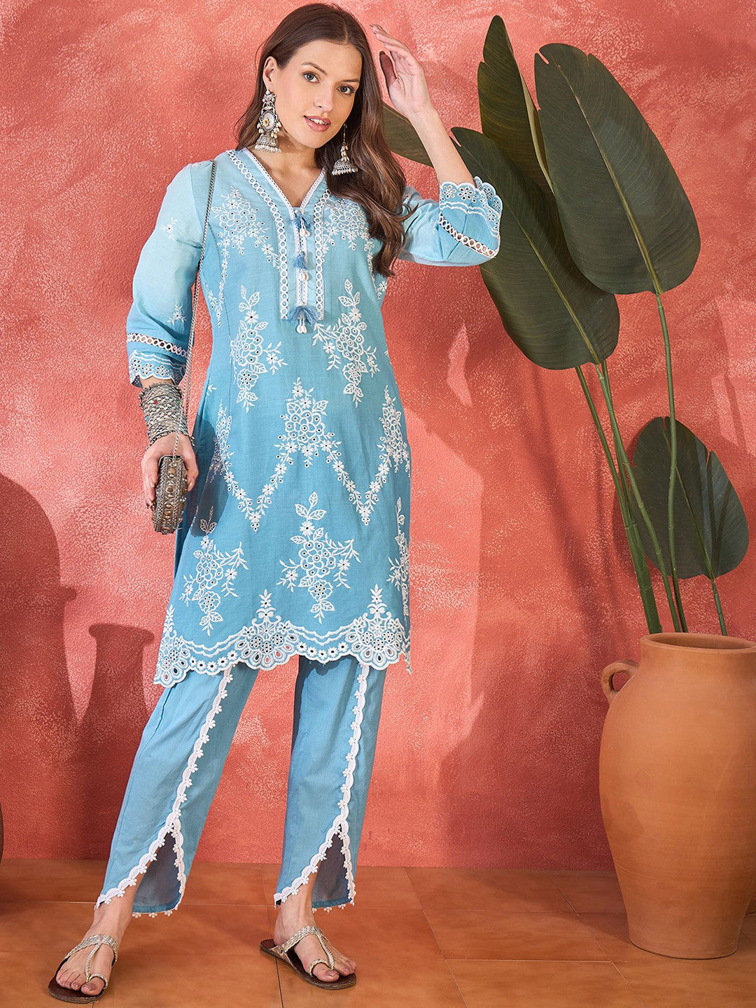 Floral Embroidered Chikankari V-Neck Pure Cotton Straight Kurta With Trousers