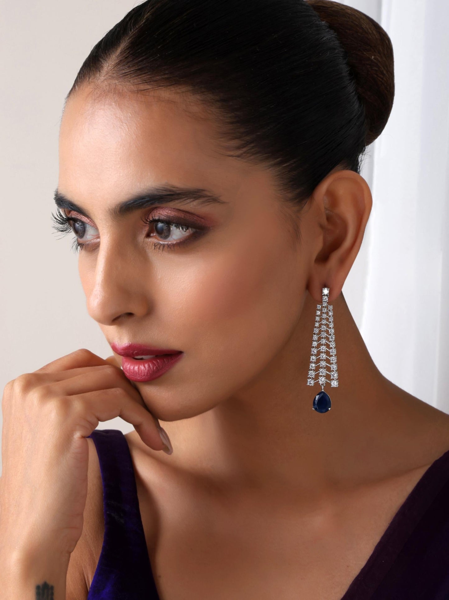 Dhiyona ST Diamond Lines With Blue Drop Earring