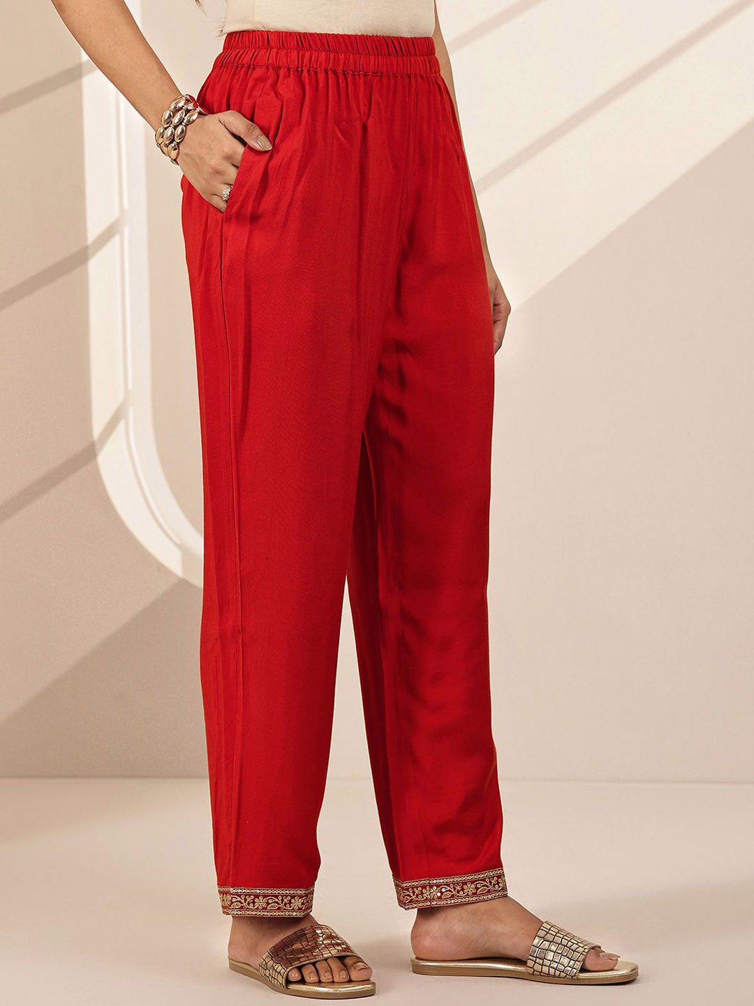 Floral Printed Sequinned Straight Kurta with Trouser & Dupatta