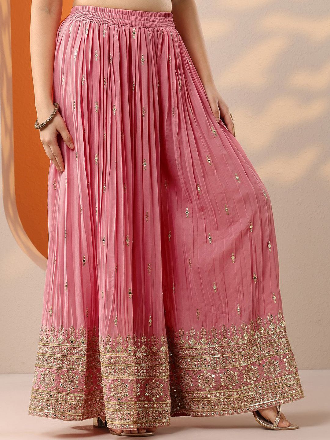Dhiyona LL Floral Embroidered Georgette Sweetheart Neck Zari Kurti & Sharara & Dupatta