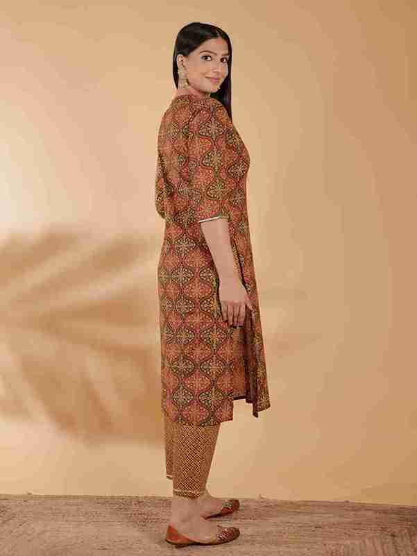 Women's Cotton Brown Straight Kurta