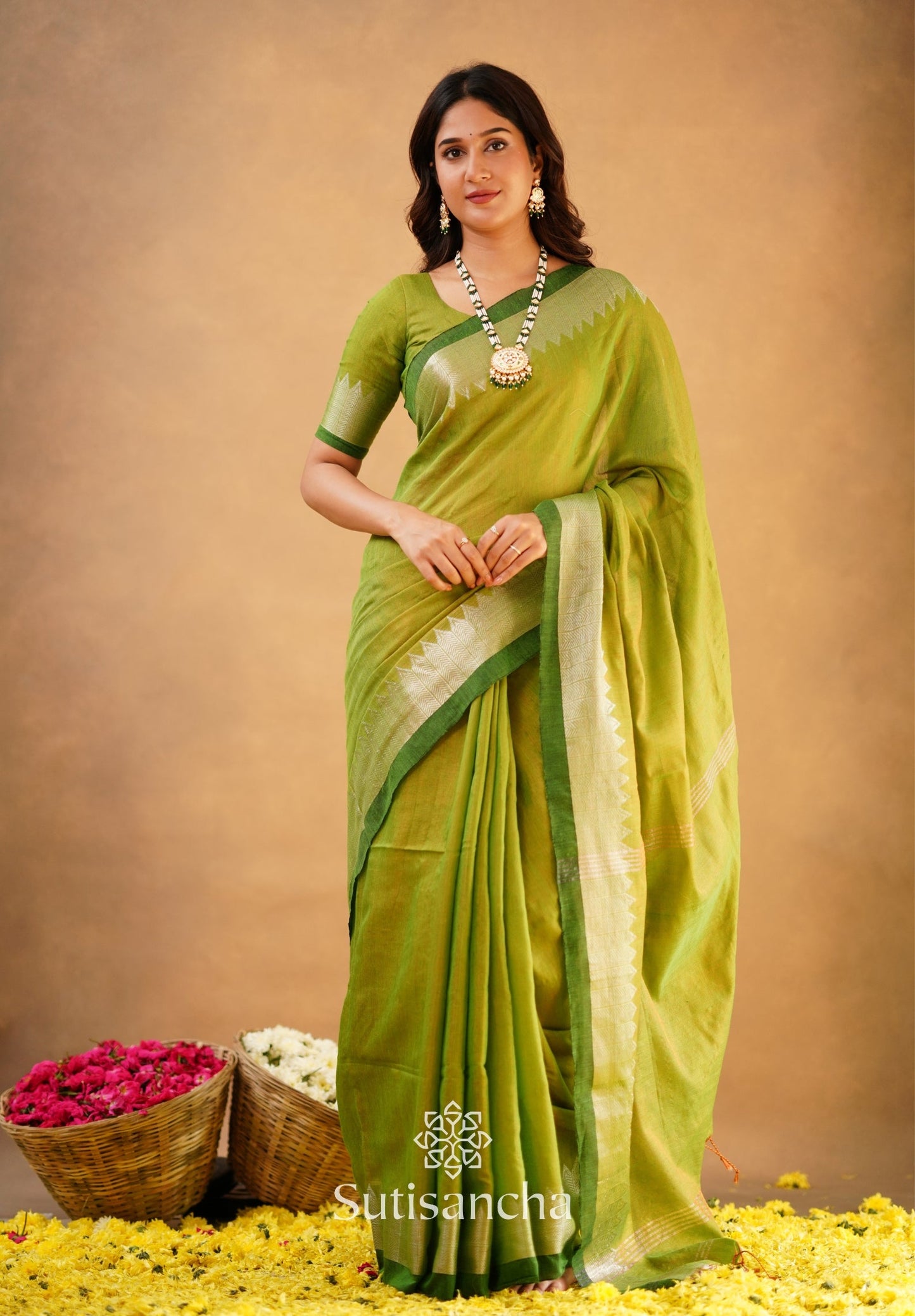 Dhiyona SS Sutisancha Parrot Handloom Cotton Designer Tissue Saree