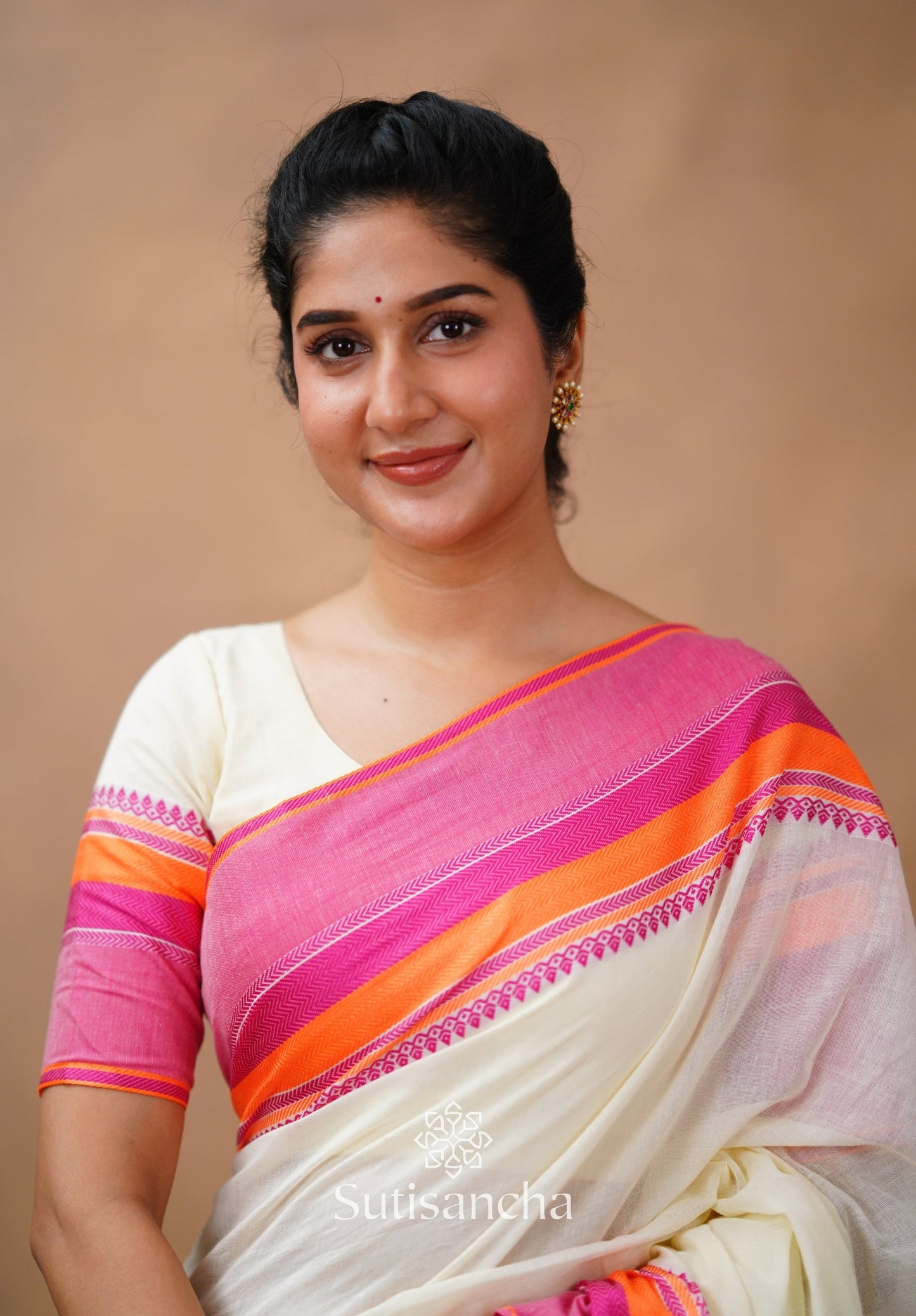 Dhiyona SS Sutisancha Handwoven Bliss Bengal Cotton Saree
