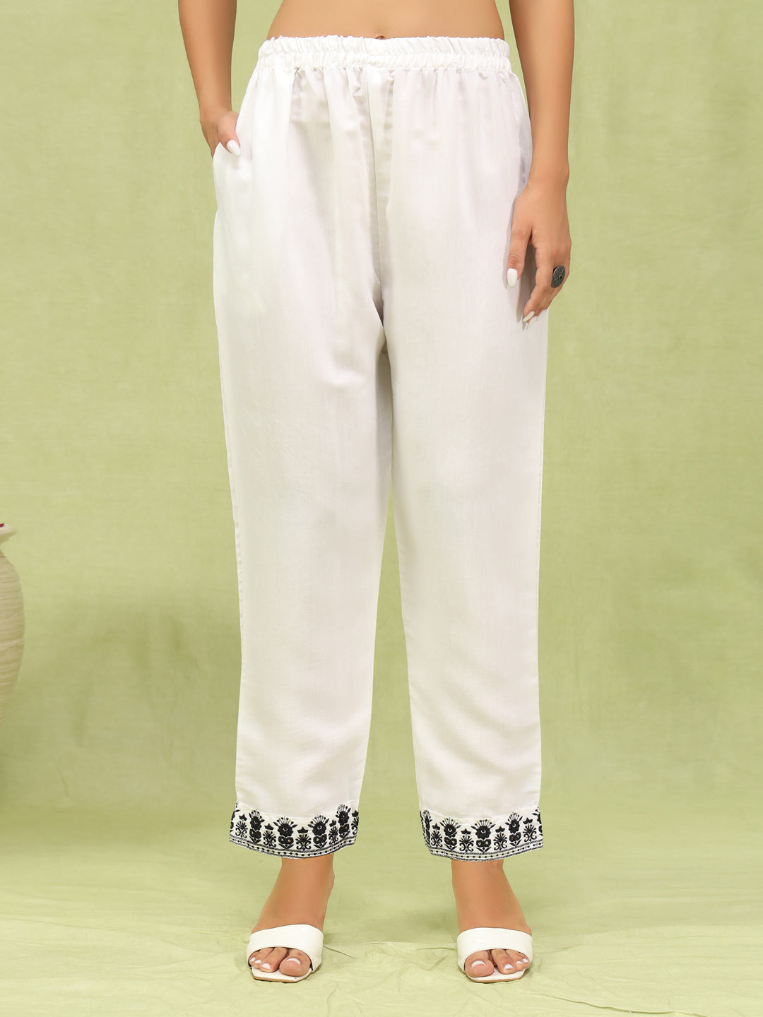 Dhiyona VV Aranya Womens Viscose Roman Silk Embroidery Straight Kurta Pant with Dupatta Set