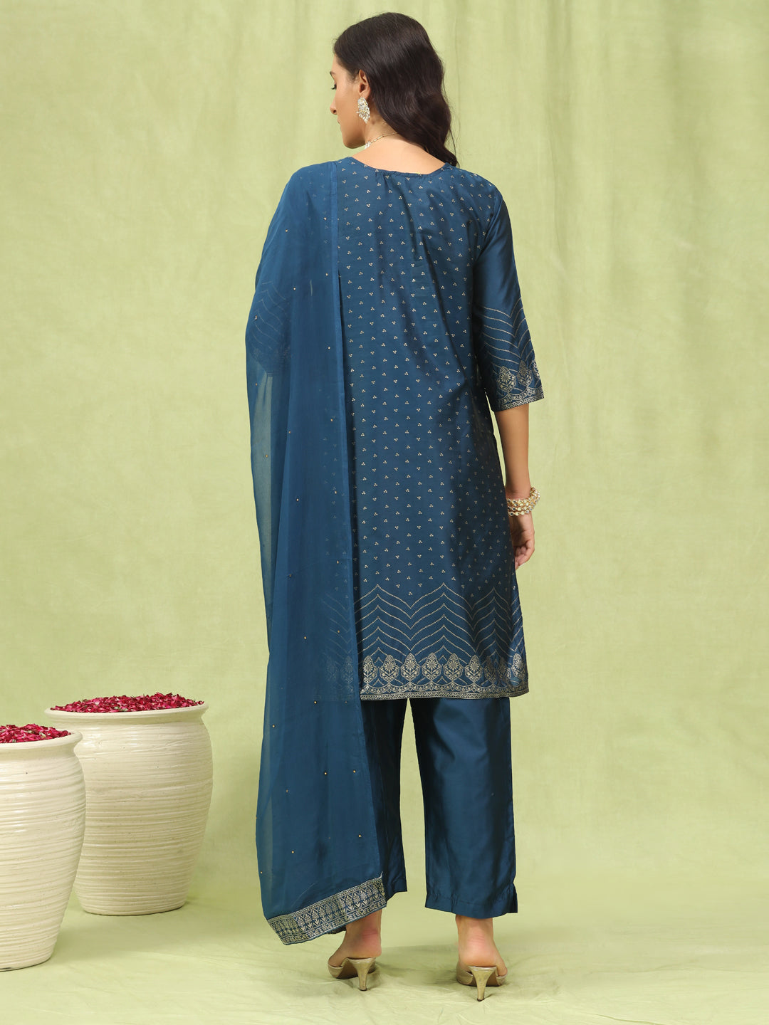 Dhiyona VV Ganga Women Cotton Silk Blend Straight Suit Set with Handwork