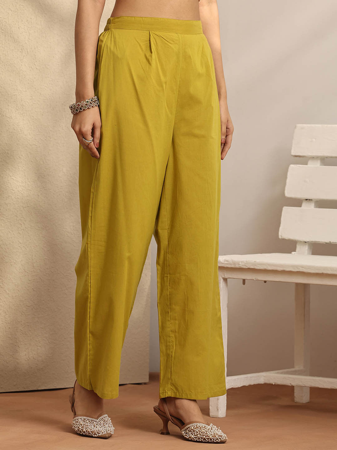 Women Ethnic Motifs Embroidered Regular Thread Work Kurta with Palazzos & With Dupatta
