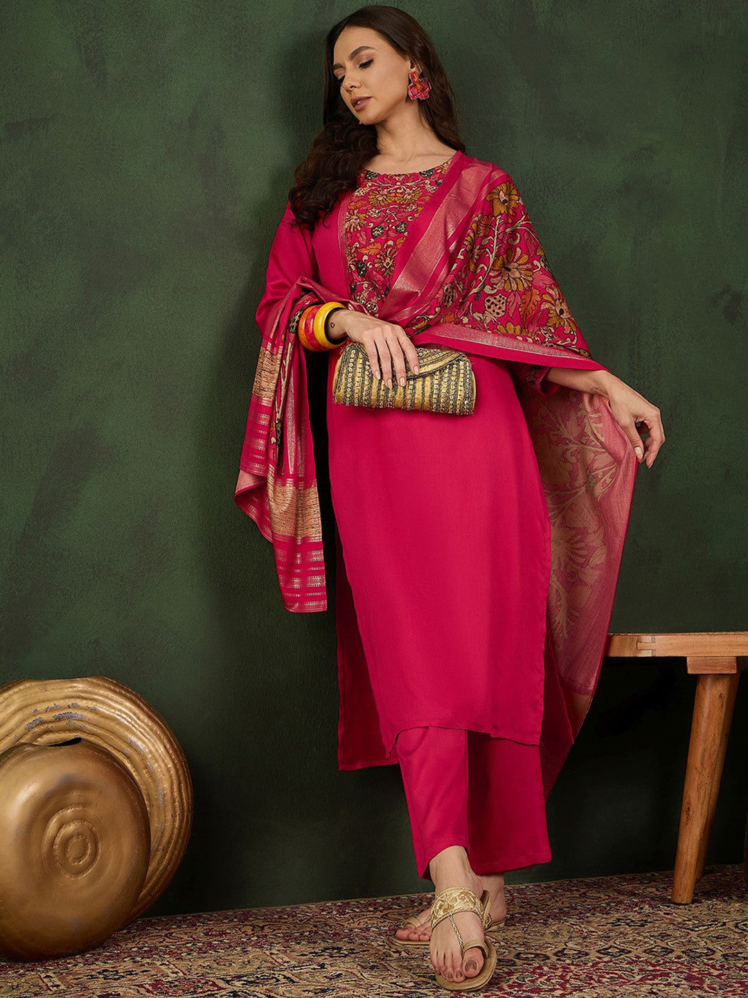 Women Floral Printed Kurta with Trousers & Dupatta