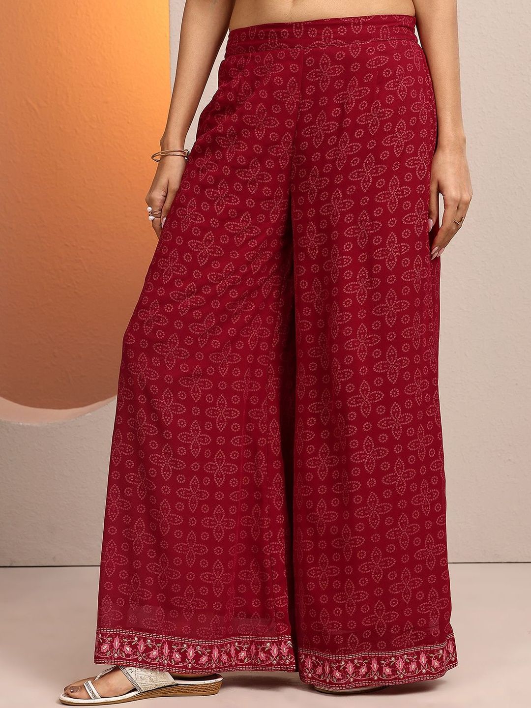 Dhiyona LL Women Ethnic Motifs Printed Regular Thread Work Kurta with Palazzos & With Dupatta