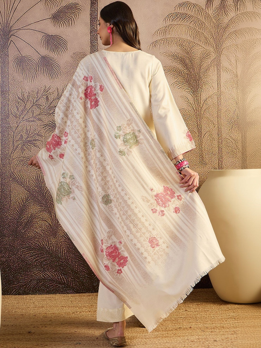 Yoke Design Round Neck Straight Kurta With Trousers & Dupatta