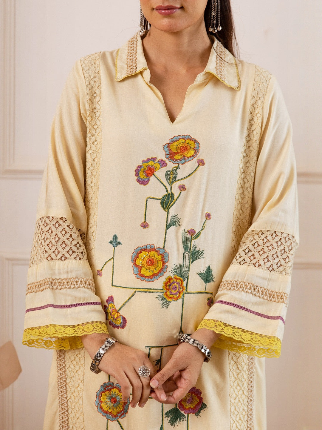 Embroidered Straight Kurta & Trousers