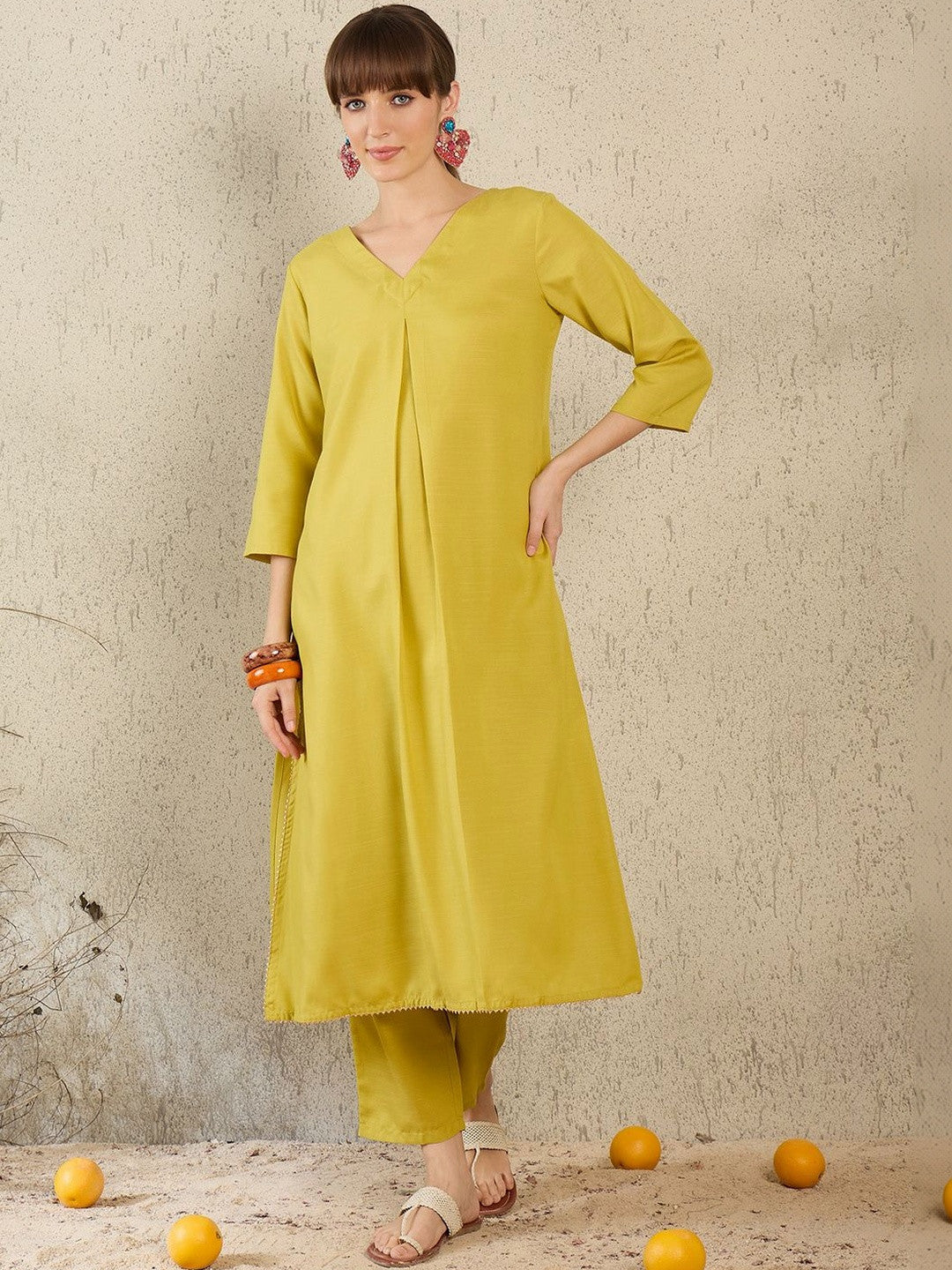 Women Pleated Kurta with Trousers