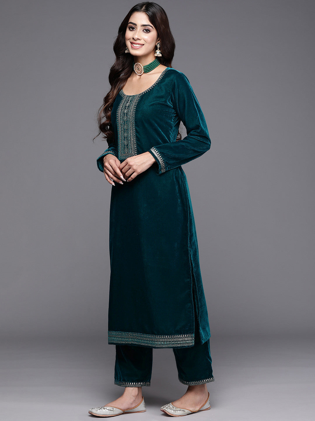 Floral Embroidered Regular Sequinned Velvet Kurta with Trousers & Dupatta