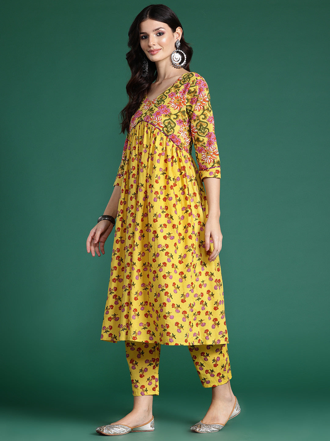 Floral Printed Empire Gotta Patti Pure Cotton Kurta With Trousers & Dupatta