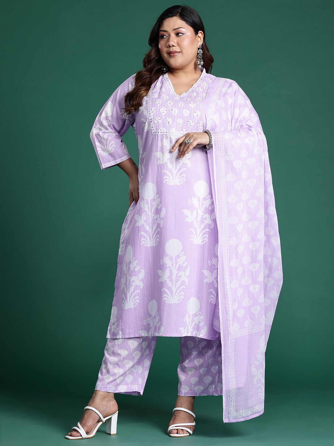 Dhiyona Women's Plus Size Floral Printed Sequinned Pure Cotton Kurta with Trousers & With Dupatta