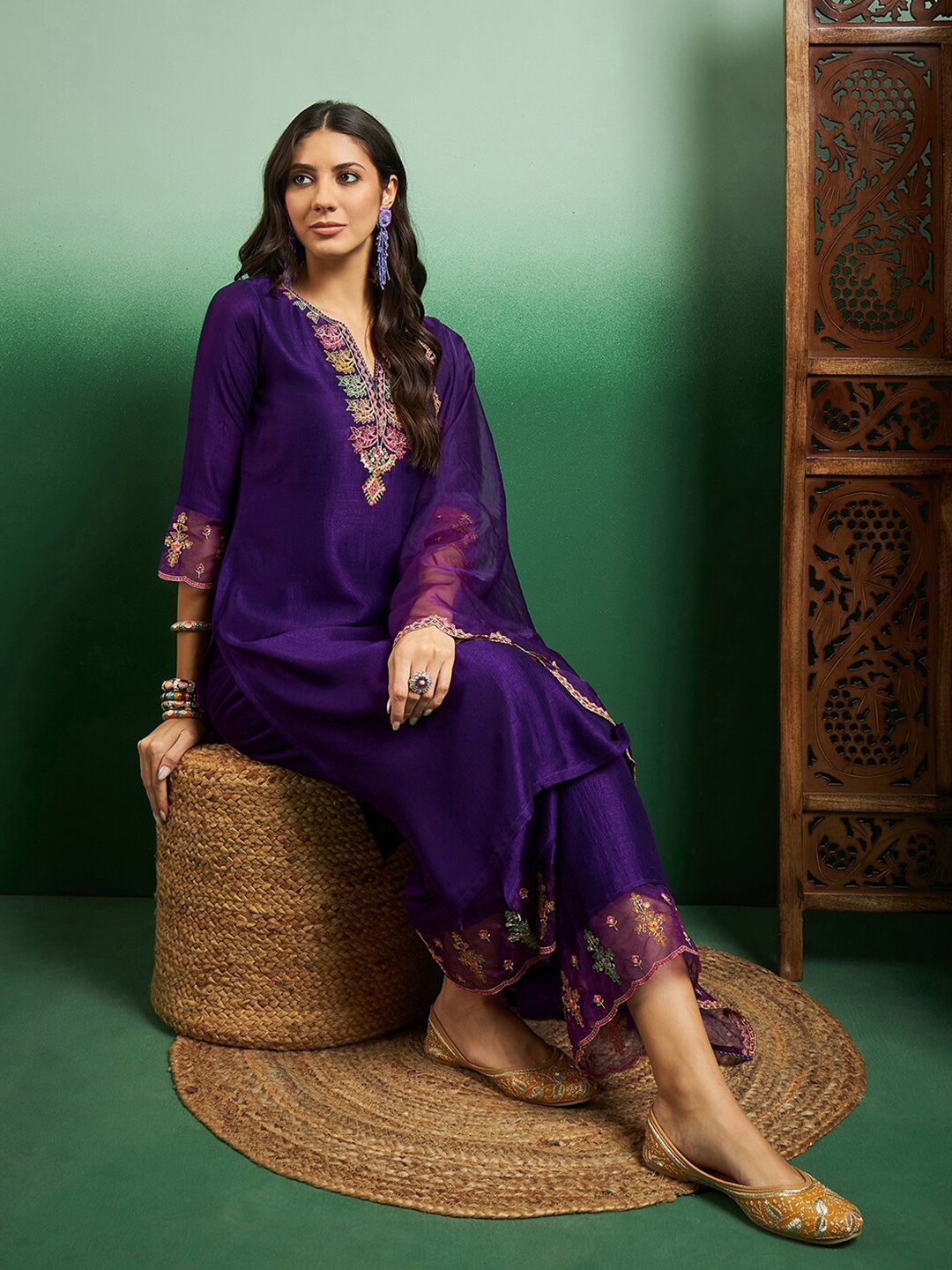 Dhiyona SN Women's Embroidered Notch Neck Kurta With Palazzo & Dupatta