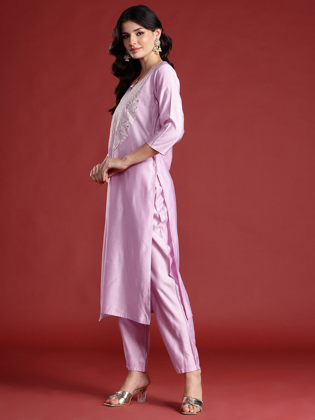 Ethnic Motifs Embroidered Thread Work Liva Kurta with Trousers & Dupatta